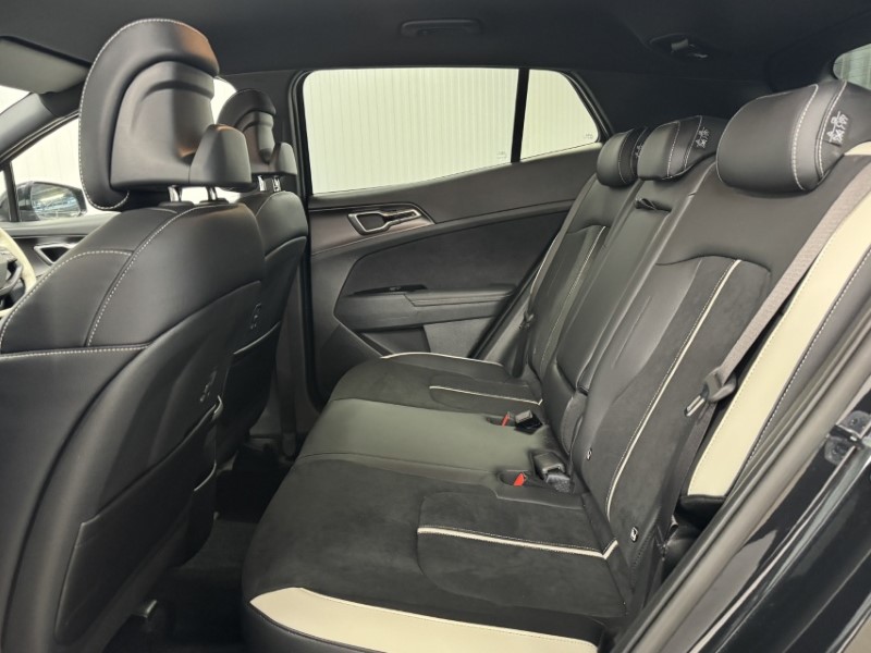 2025 (75) KIA SPORTAGE 1.6T GDi HEV GT-Line 5dr Auto 5305035