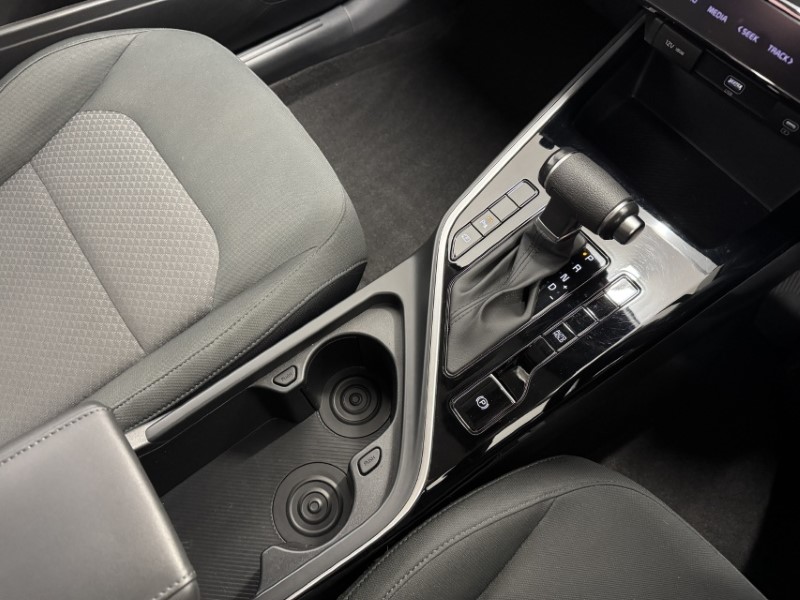 2022 (22) KIA NIRO 1.6 GDi Hybrid 2 5dr DCT 5307582