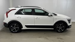 2022 (22) KIA NIRO 1.6 GDi Hybrid 2 5dr DCT 5307608