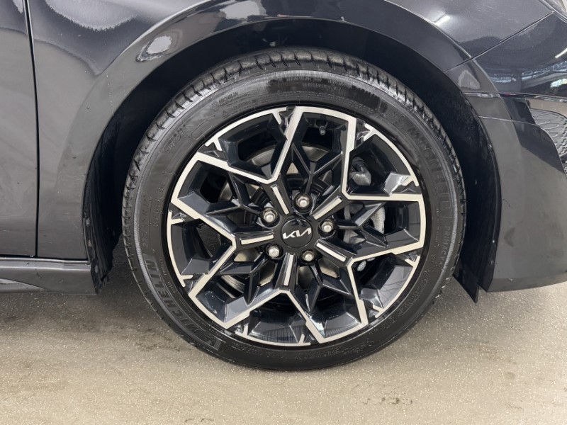 2025 (25) KIA CEED 1.5T GDi ISG 138 GT-Line 5dr DCT 5304993