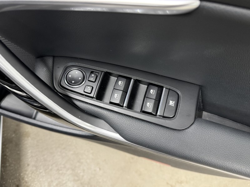 2025 (25) KIA CEED 1.5T GDi ISG 138 GT-Line 5dr DCT 5305003