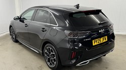 2025 (25) KIA CEED 1.5T GDi ISG 138 GT-Line 5dr DCT 5304987