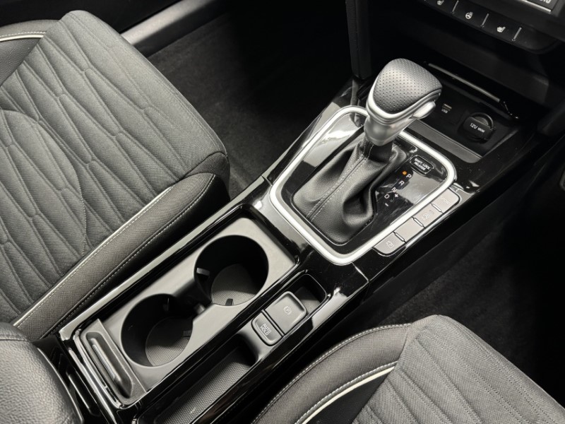 2025 (25) KIA CEED 1.5T GDi ISG 138 GT-Line 5dr DCT 5305005