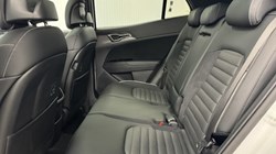 2025 (25) KIA SPORTAGE 1.6T GDi 207 HEV GT-Line S 5dr Auto 5305509