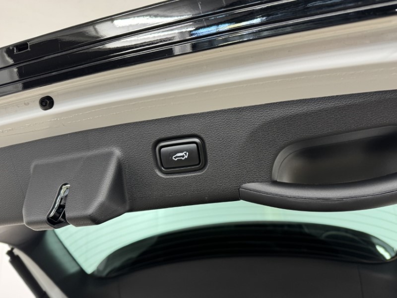 2025 (25) KIA SPORTAGE 1.6T GDi 207 HEV GT-Line S 5dr Auto 5305479