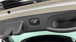 2025 (25) KIA SPORTAGE 1.6T GDi 207 HEV GT-Line S 5dr Auto 5305479