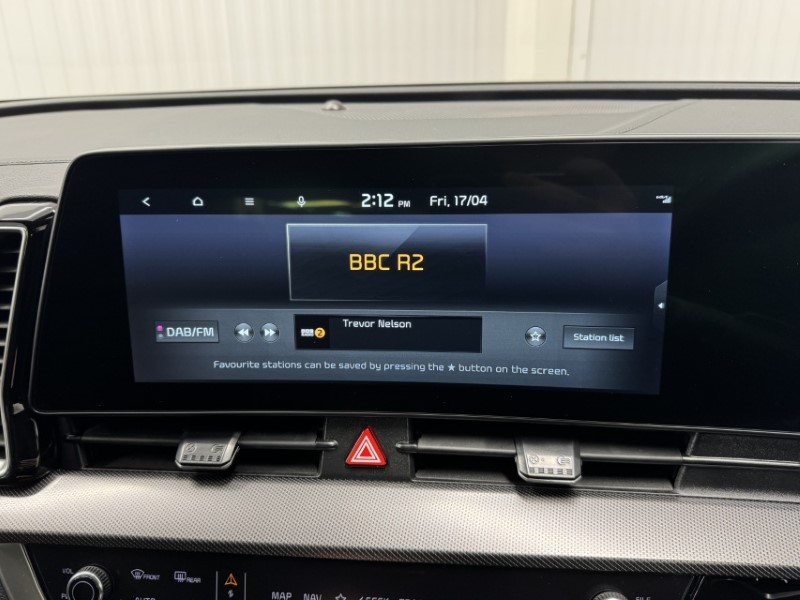 2025 (25) KIA SPORTAGE 1.6T GDi 207 HEV GT-Line S 5dr Auto 5305500