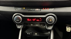 2024 (24) KIA STONIC 1.0T GDi 99 GT-Line 5dr DCT 5336564