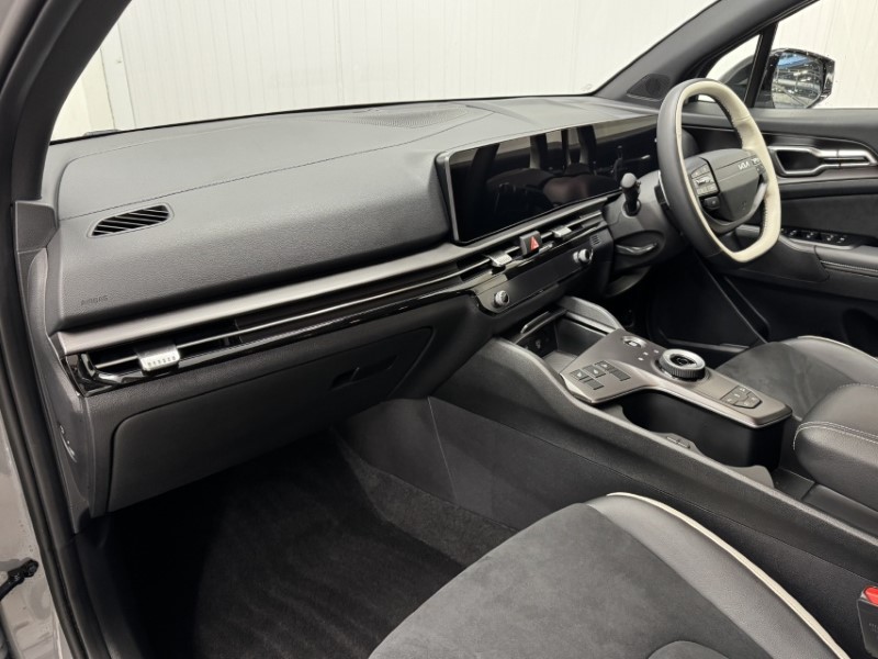 2025 (75) KIA SPORTAGE 1.6T GDi GT-Line 5dr DCT 5320120