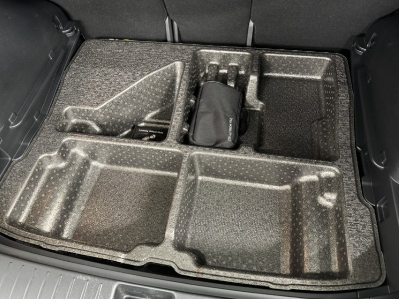 2025 (75) KIA SPORTAGE 1.6T GDi HEV Pure 5dr Auto 5326656