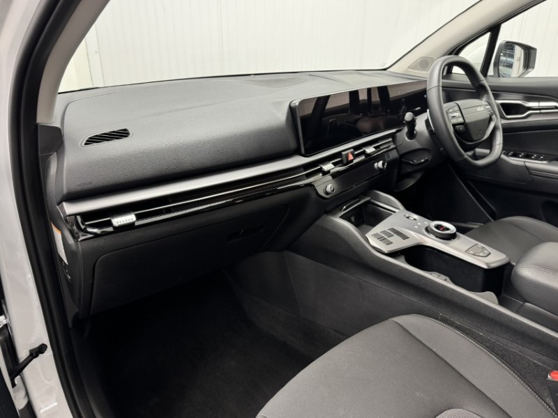 2025 (75) KIA SPORTAGE 1.6T GDi HEV Pure 5dr Auto 5326682