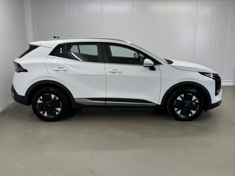 2025 (75) KIA SPORTAGE 1.6T GDi HEV Pure 5dr Auto 5326677