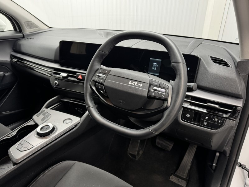 2025 (75) KIA SPORTAGE 1.6T GDi HEV Pure 5dr Auto 5326683