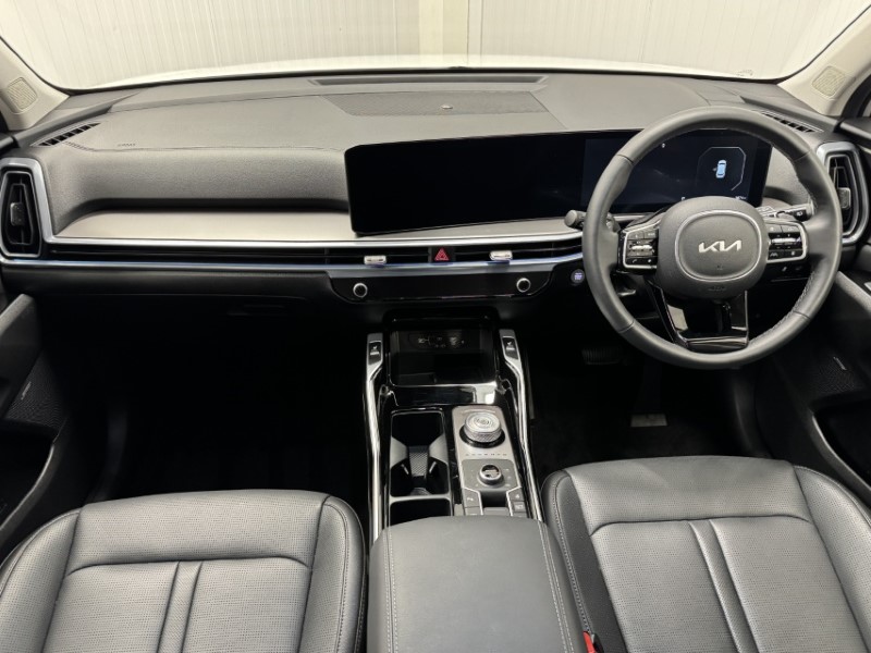 2025 (25) KIA SORENTO 1.6 T-GDi HEV 3 5dr Auto 5330540