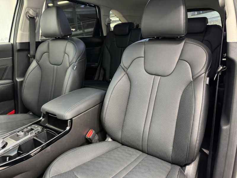 2025 (25) KIA SORENTO 1.6 T-GDi HEV 3 5dr Auto 5330542