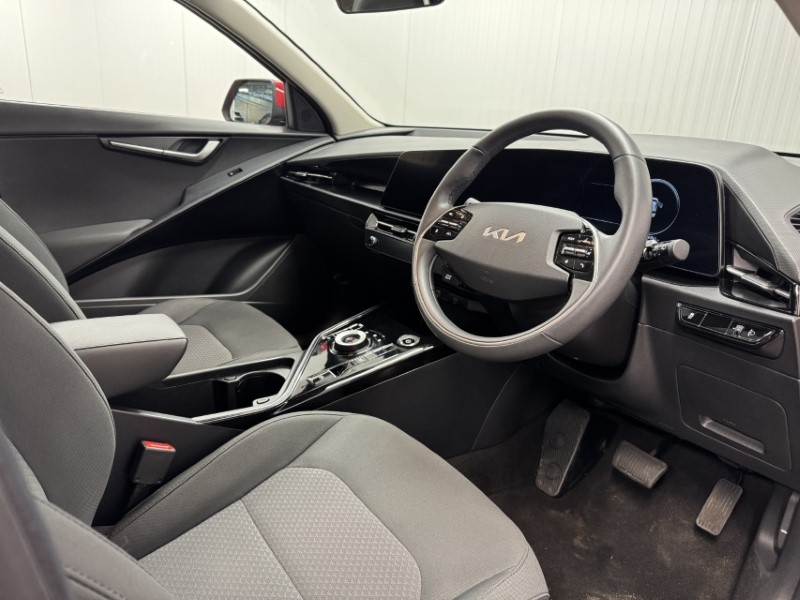 2024 (24) KIA NIRO 150kW 2 Nav 65kWh 5dr Auto 5366000