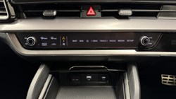 2022 (22) KIA SPORTAGE 1.6T GDi HEV GT-Line 5dr Auto 5354031
