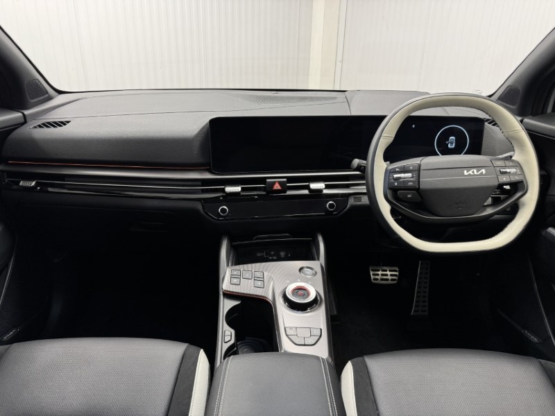 2025 (75) KIA SPORTAGE 1.6T GDi HEV GT-Line S 5dr Auto 5358216