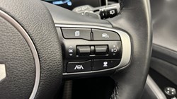 2023 (23) KIA SPORTAGE 1.6T GDi HEV GT-Line 5dr Auto 5397786