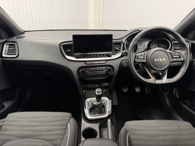 2022 (72) KIA CEED 1.5T GDi ISG GT-Line 5dr 5351923