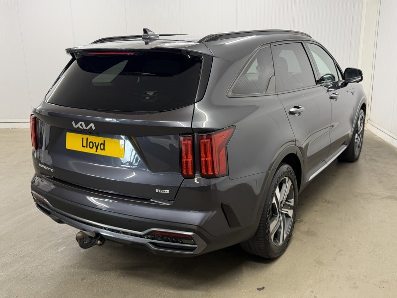 2023 (23) KIA SORENTO 1.6 T-GDi HEV Edition 5dr Auto 5438058