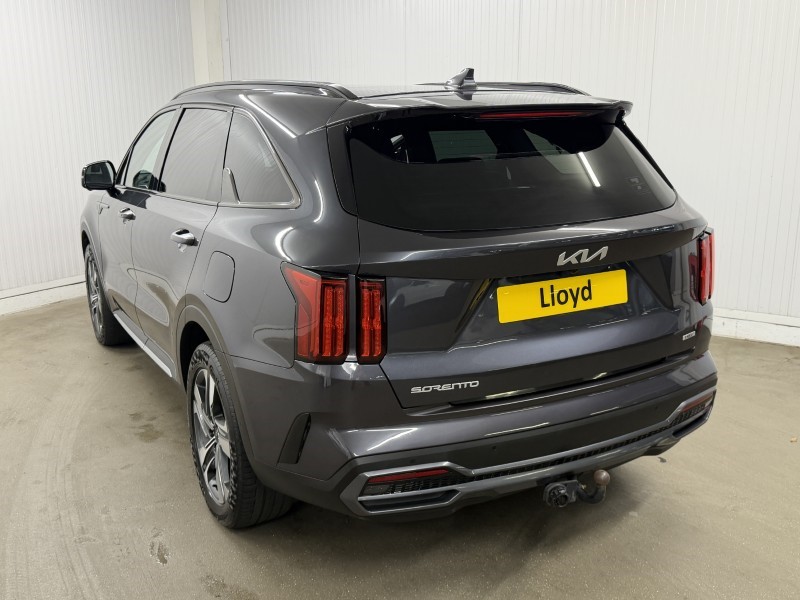 2023 (23) KIA SORENTO 1.6 T-GDi HEV Edition 5dr Auto 5438056