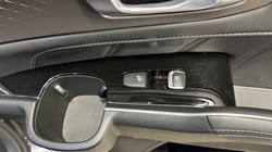 2023 (23) KIA SORENTO 1.6 T-GDi HEV Edition 5dr Auto 5438064