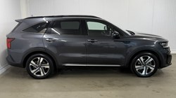 2023 (23) KIA SORENTO 1.6 T-GDi HEV Edition 5dr Auto 5438098
