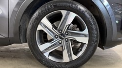2023 (23) KIA SORENTO 1.6 T-GDi HEV Edition 5dr Auto 5438101