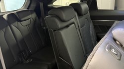 2023 (23) KIA SORENTO 1.6 T-GDi HEV Edition 5dr Auto 5438063