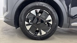 2025 (75) KIA SPORTAGE 1.6T GDi HEV Pure 5dr Auto 5364332