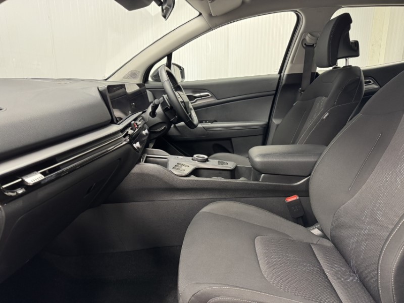 2025 (75) KIA SPORTAGE 1.6T GDi HEV Pure 5dr Auto 5364308