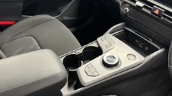2025 (75) KIA SPORTAGE 1.6T GDi HEV Pure 5dr Auto 5375409