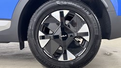 2025 (75) KIA SPORTAGE 1.6T GDi HEV Pure 5dr Auto 5375408