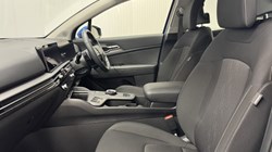 2025 (75) KIA SPORTAGE 1.6T GDi HEV Pure 5dr Auto 5375405