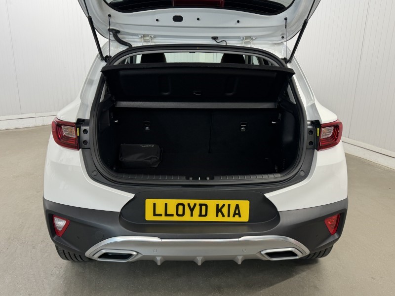 2024 (24) KIA STONIC 1.0T GDi 48V 98 GT-Line S 5dr 5383108