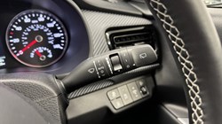 2024 (24) KIA STONIC 1.0T GDi 48V 98 GT-Line S 5dr 5383090