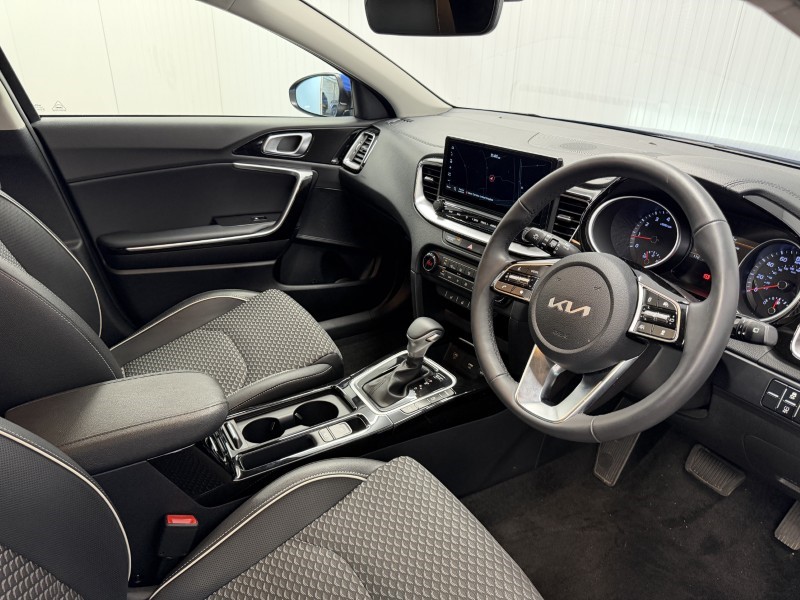 2025 (25) KIA XCEED 1.5T GDi ISG 138 3 5dr DCT 5405485