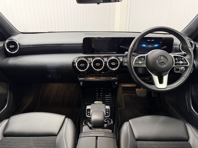 2019 (19) MERCEDES-BENZ A CLASS A200 Sport 5dr Auto 5442282
