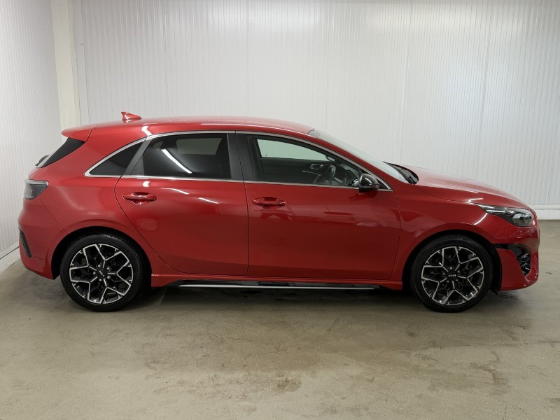 2024 (24) KIA CEED 1.5T GDi ISG GT-Line 5dr 5441445