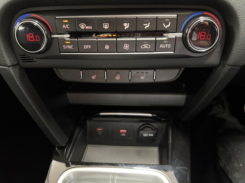 2024 (24) KIA CEED 1.5T GDi ISG GT-Line 5dr 5441435