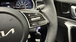 2025 (75) KIA XCEED 1.0T GDi ISG 113 GT-Line 5dr 5433695