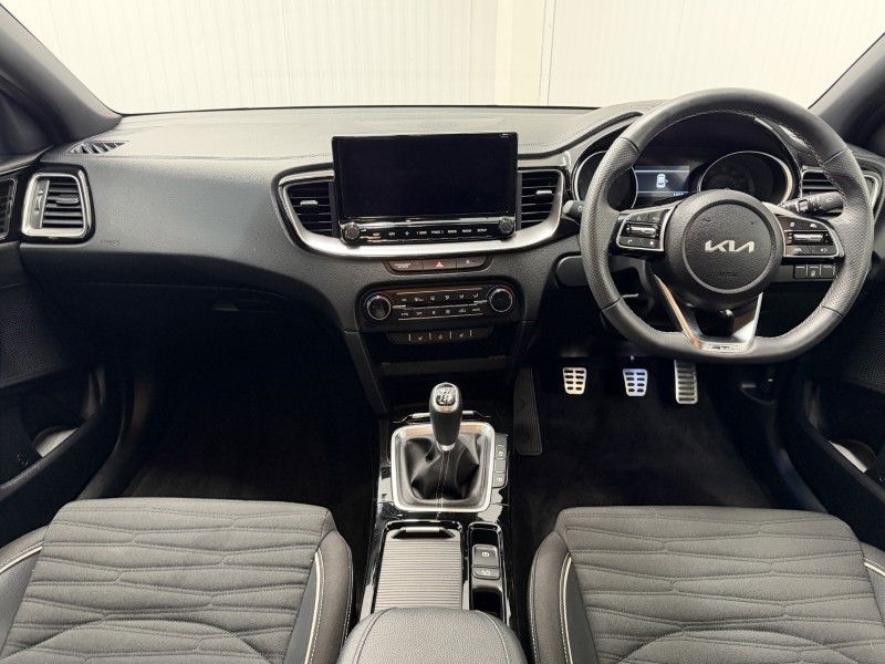 2025 (74) KIA XCEED 1.5T GDi ISG 138 GT-Line 5dr 5470646