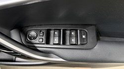 2025 (25) KIA CEED 1.5T GDi ISG 138 GT-Line 5dr 5481057