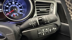 2025 (25) KIA CEED 1.5T GDi ISG 138 GT-Line 5dr 5481076