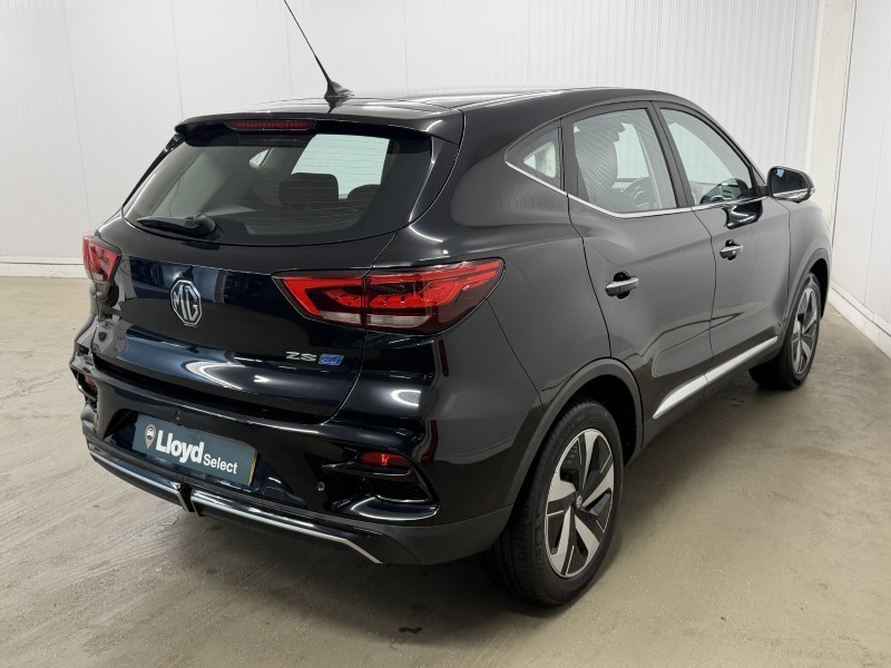 2022 (72) MG MOTOR UK ZS 130kW SE EV 51kWh 5dr Auto 5466702