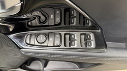 2020 (20) KIA NIRO 1.6 GDi PHEV 3 5dr DCT 5461683
