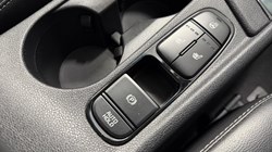 2020 (20) KIA NIRO 1.6 GDi PHEV 3 5dr DCT 5461694