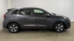 2020 (20) KIA NIRO 1.6 GDi PHEV 3 5dr DCT 5461704