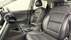 2020 (20) KIA NIRO 1.6 GDi PHEV 3 5dr DCT 5461679
